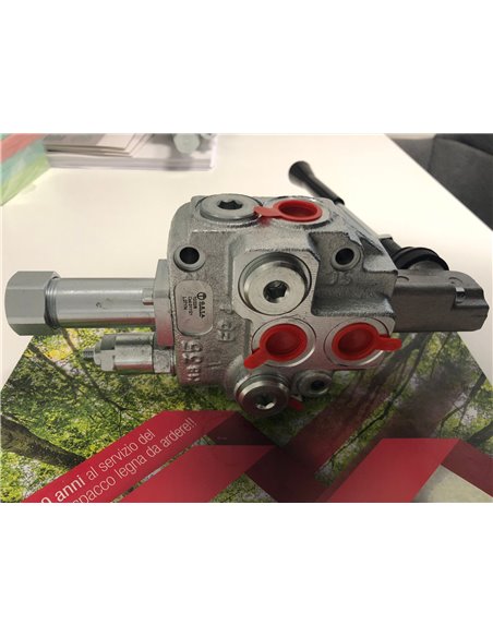 Distributore a 1 leva da 1/2 con sgancio semi automatico