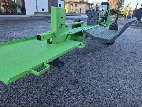 Tavolo per legna spaccata per spaccatronchi