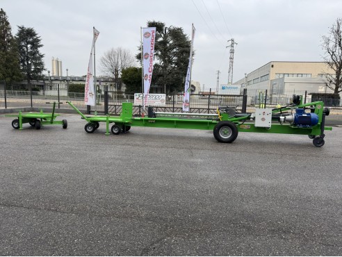 Carrello per legna spaccata per spaccatronchi