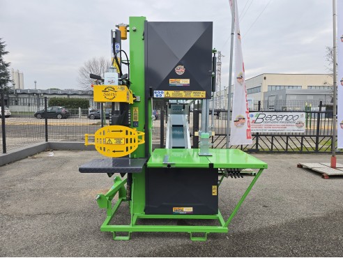 Saetta 700 combinata con spacca verticale e nastro 4 metri super promo